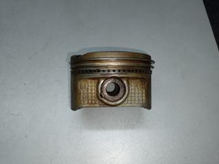 Поршень TOYOTA MATRIX 02-08 ZZE132 1.8L 1ZZ-FE