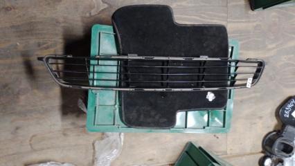 Решетка переднего бампера TOYOTA COROLLA 150 06-13