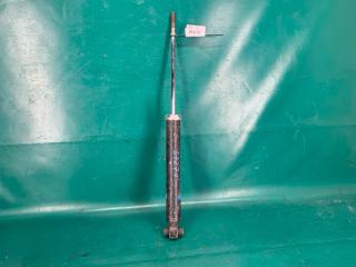 Амортизатор задний правый TOYOTA COROLLA E16 13- Б/У Амортизатор задний правый TOYOTA COROLLA E16 13-