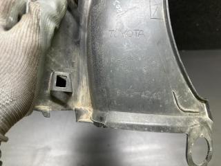 Накладка крышки багажника правая RAV4 05-12