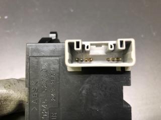 Датчик угла поворота руля LS460 06-12