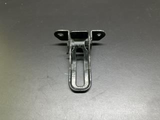 Петля замка капота TOYOTA PRIUS - 30 09-17