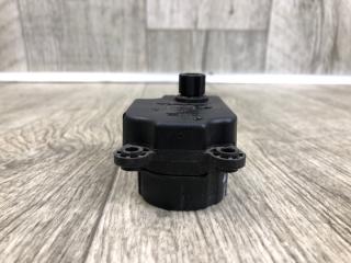 Моторчик заслонки печки FORD FOCUS 10-18 CB8 2.0 XQDA