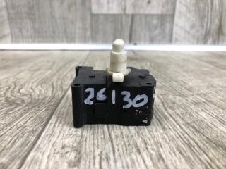 Моторчик заслонки печки VOLKSWAGEN PHAETON 02-10