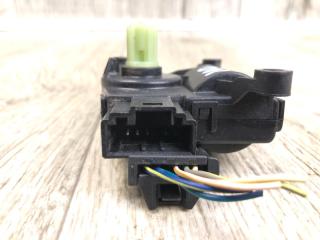 Моторчик заслонки печки 200 14-16 2016 UF 2.4 ED6