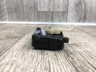 Моторчик заслонки печки SENTRA B17 12-21 2017 B17 1.8 MRA8DE
