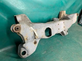 Балка передней подвески SIGMA 90-96