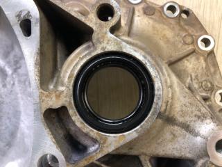 Крышка АКПП передняя LANCER X 10 07-15 2010 2.0 4B11