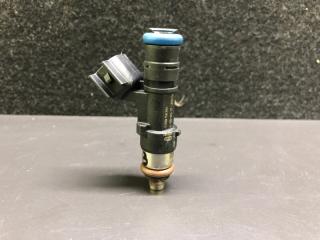 Форсунка топливная FORD FIESTA 08-17