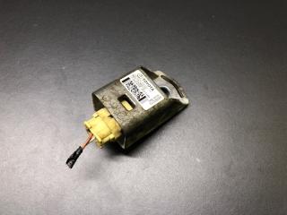 Запчасть датчик удара LEXUS ES300 ES330 01-06