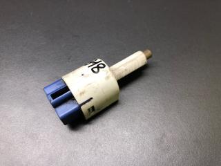 Запчасть датчик положения педали тормоза LEXUS GX470 02-09