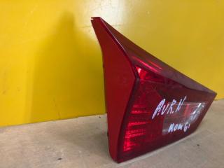 Фонарь внутренний левый TOYOTA AURIS 13-18