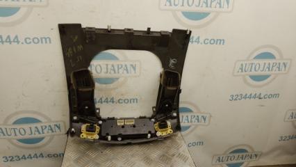 Накладка торпедо под магнитолу MITSUBISHI L200 06-14