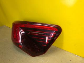 Фонарь наружный правый AVENSIS 08-18