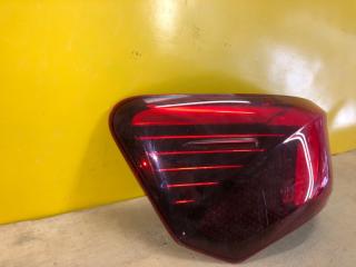 Фонарь наружный левый TOYOTA AVENSIS 08-18