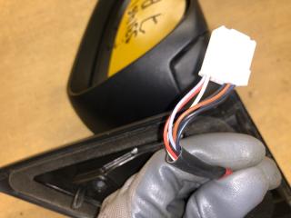 Зеркало правое COROLLA E170 13-19