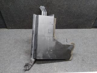 Дефлектор радиатора левый LEAF 10-17