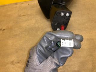 Зеркало правое RAV4 18-