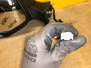 Зеркало левое HIGHLANDER 2020-