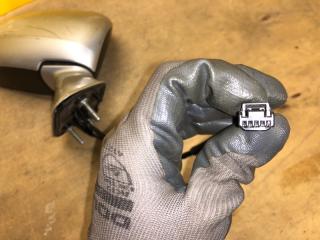 Зеркало правое VENZA 09-16