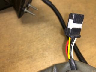 Зеркало правое VENZA 09-16