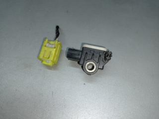 Датчик удара передний LEAF 10-17