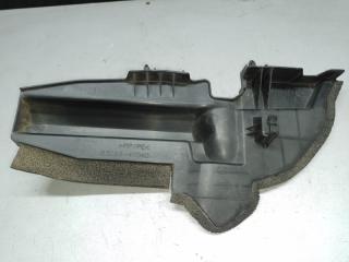 Дефлектор радиатора правый TOYOTA PRIUS - 30 09-17