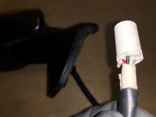 Зеркало правое AURIS 06-12