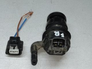 Насос омывателя стекла передний PRIUS C/AQUA 11-14