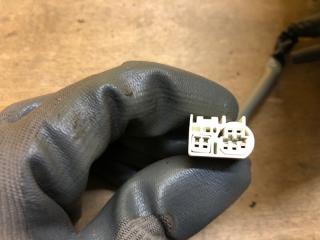 Зеркало левое RAV4 05-12