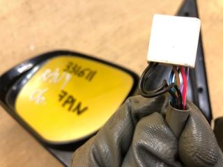 Зеркало левое RAV4 05-12