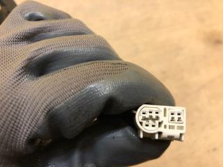 Зеркало левое RAV4 05-12