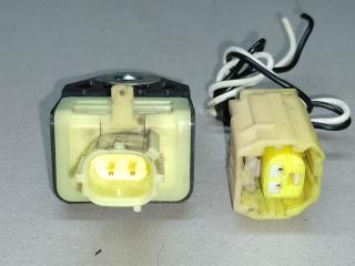 Датчик удара передний PRIUS C/AQUA 11-14