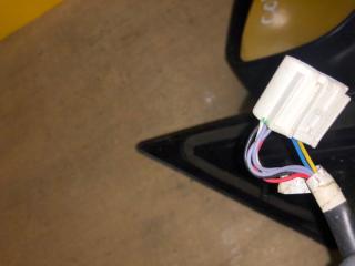 Зеркало правое COROLLA 150 06-13