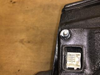 Зеркало левое 300 04-10