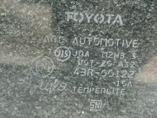 Стекло двери заднее правое PRIUS - 30 09-17 2013 1.8 2ZRFXE