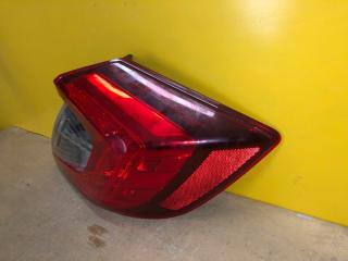 Фонарь наружный правый CIVIC FC/FK 15-