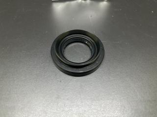 Сальник полуоси передний левый GRANDEUR HG 11-16 3.0 LPI L6DB