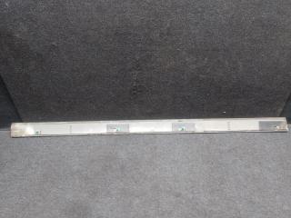 Молдинг двери передний правый LANCER IX 9 03-07