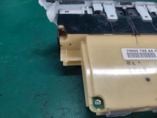 Блок управления печкой ILX 12-16 2013 Седан 1.5 HYBRID