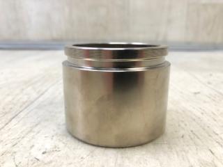 Поршень суппорта передний CAMRY 40 06-11