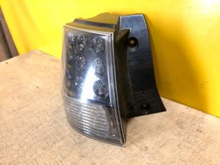 Фонарь наружный левый OUTLANDER XL 05-13