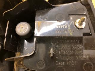 Фонарь наружный левый OUTLANDER XL 05-13