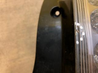 Фонарь наружный правый OUTLANDER XL 05-13