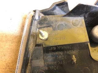 Фонарь наружный правый OUTLANDER XL 05-13