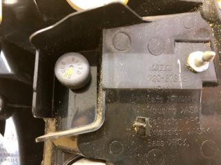 Фонарь наружный левый OUTLANDER XL 05-13