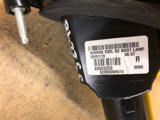 Фонарь внутренний правый QASHQAI 07-14