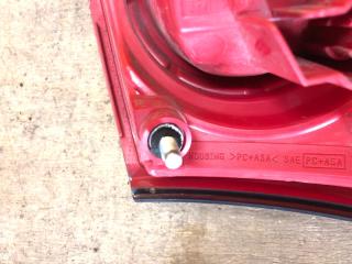 Фонарь внутренний левый FX S50 03-08