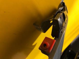 Кронштейн переднего бампера (на крыле) левый NISSAN LEAF 18-