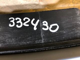 Пыльник крыла передний левый LEAF 18-